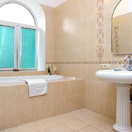 Apartment Premium Rent In Centre - *
